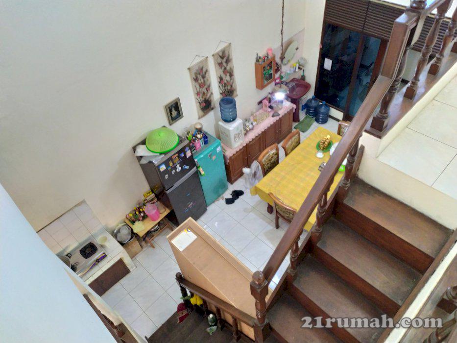 Dijual 1 UNIT RUMAH SHM Beserta Furniture Bisa Negoisasi Lokasi