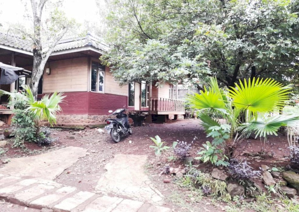 Dijual Rumah Villa Tanah Luas Kebun Samping Villa Bandung Indah