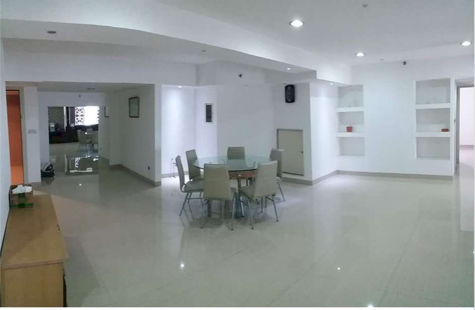 Taman Anggrek Condominium 4 Kamar Baru Di Renov Harga Murah Hanya 3.8M
