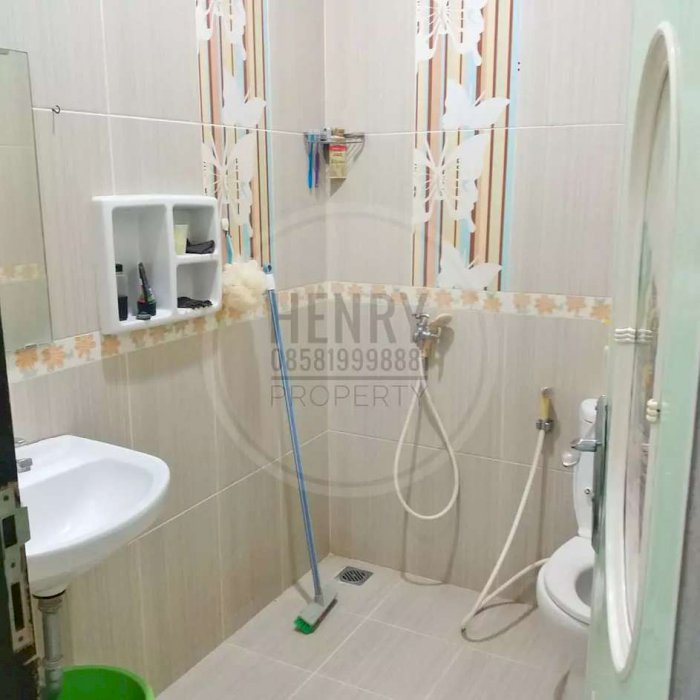 Dijual Cepat Rumah Cantik Pemilik Janda Cantik di Taman Ratu
