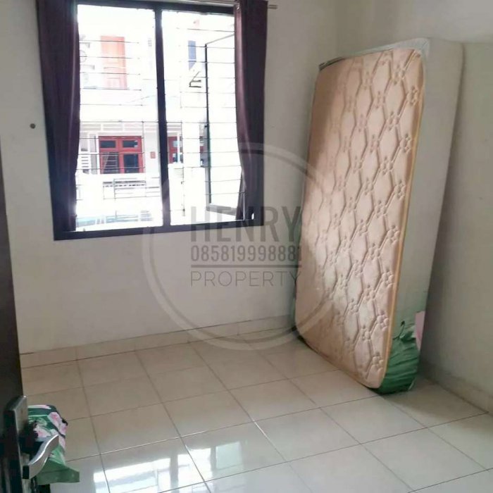Dijual Cepat Rumah Cantik Pemilik Janda Cantik di Taman Ratu