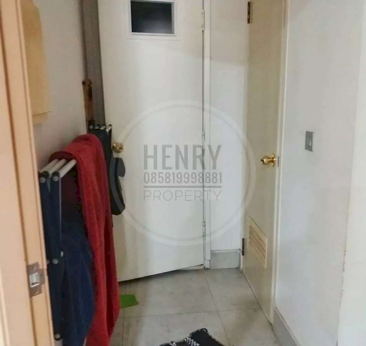TAMAN ANGGREK CONDOMINIUM 2+1BR Sdh Renov Full Furnish Lantai Atas
