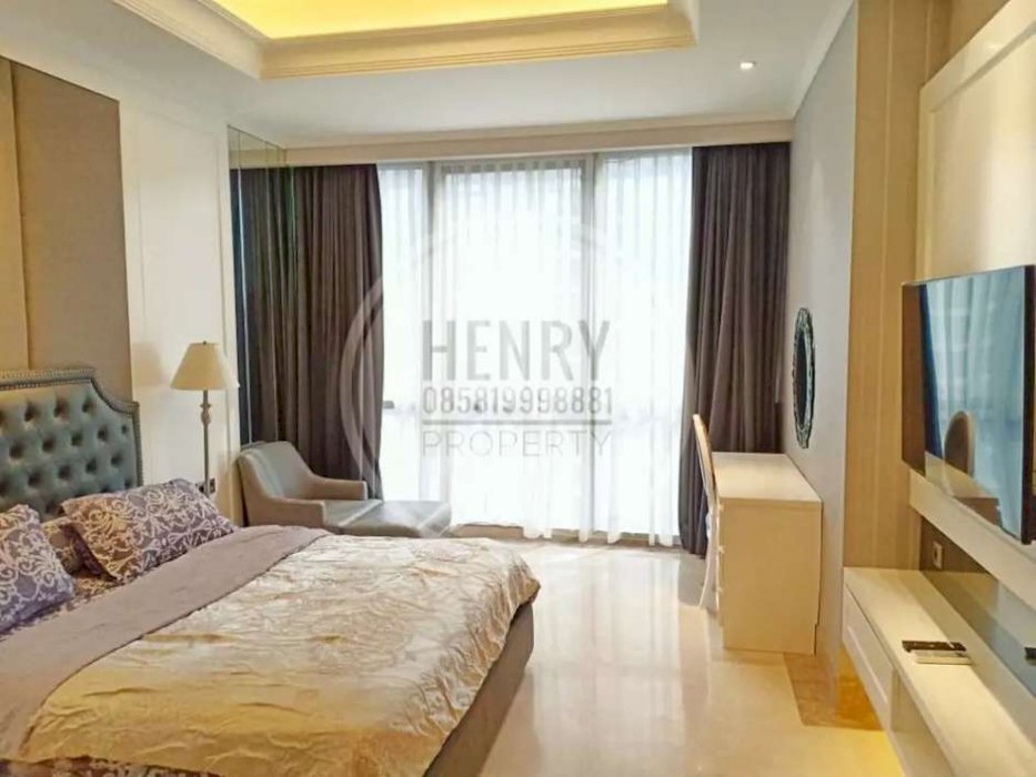 APARTMENT DISTRICT 8 For Rent 2+1 BR City View Full Furnish Mid Floor
