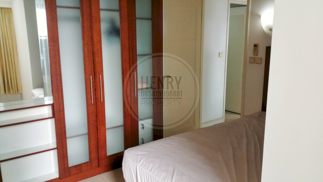 Taman Anggrek Condominium Dijual Cepat 2+1BR City View High Floor