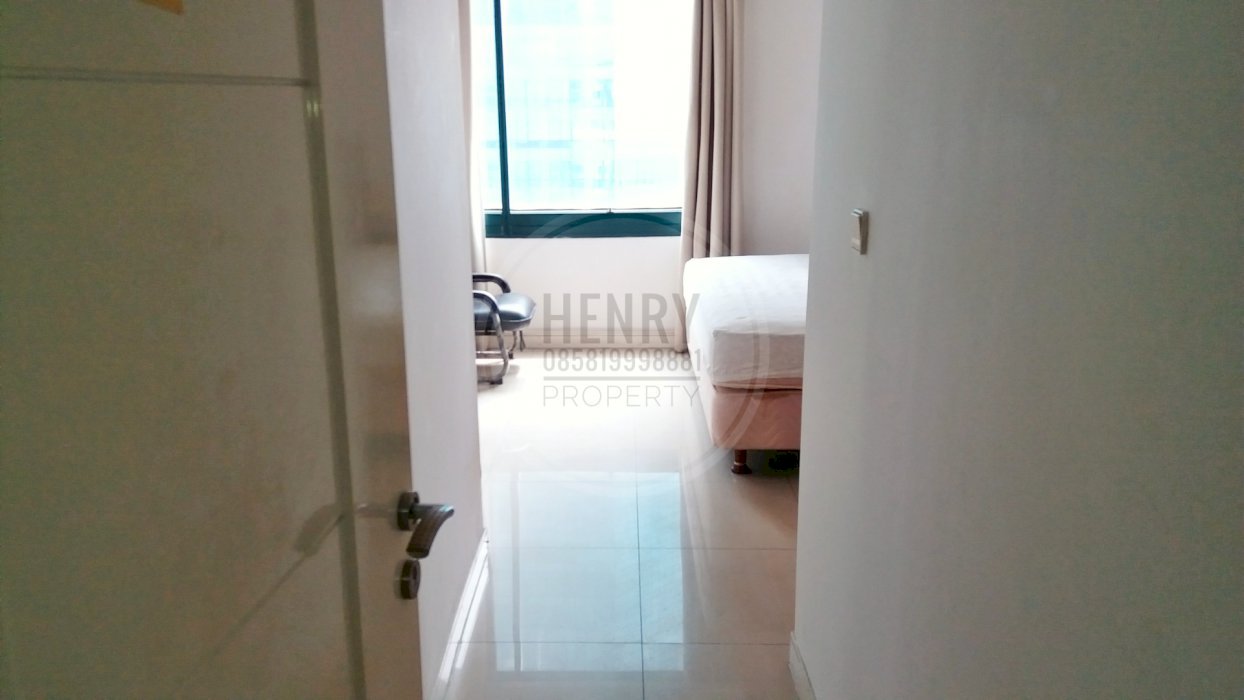 Taman Anggrek Condominium Dijual Cepat 2+1BR City View High Floor