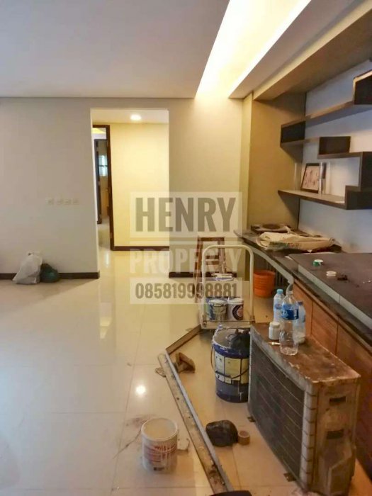 APARTMENT TAMAN ANGGREK CONDO Dibawah Harga Market unit 3+1BR High Fl