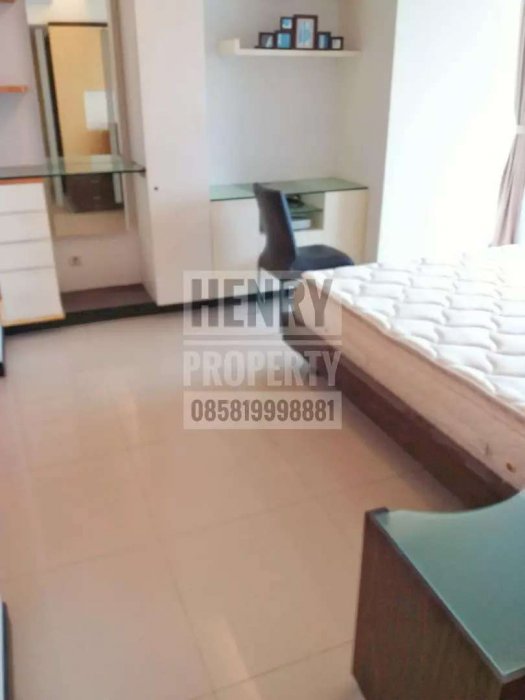 APARTMENT TAMAN ANGGREK CONDO Dibawah Harga Market unit 3+1BR High Fl