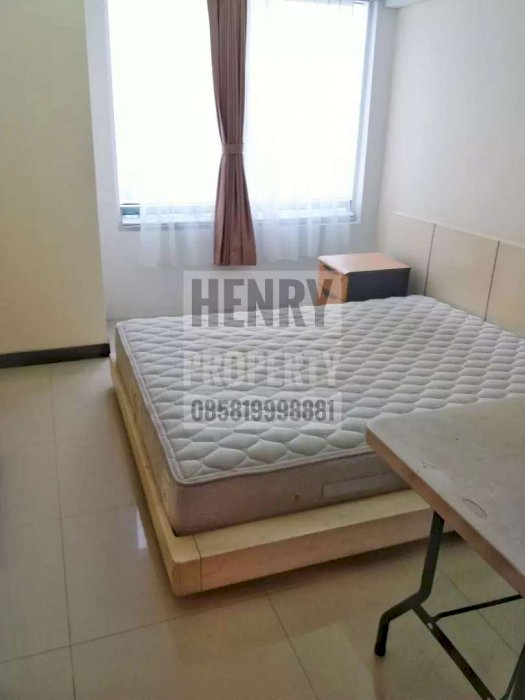 APARTMENT TAMAN ANGGREK CONDO Dibawah Harga Market unit 3+1BR High Fl