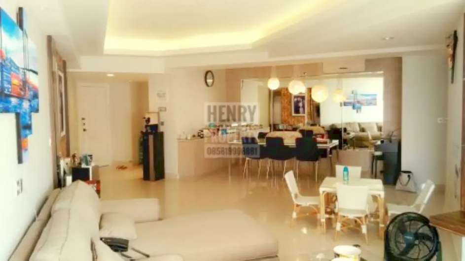 TAMAN ANGGREK CONDOMINIUM For Sale 3+1BR Full Furnish Mid Floor