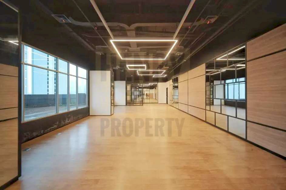 Di Jual Brand New Apartement dekat Shopping Mall, Perkantoran &amp; Bisnis