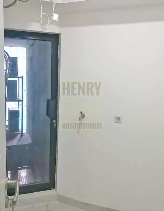 TAMAN ANGGREK CONDOMINIUM Baru Renov 2+1BR Lantai Rendah Semi Furnish