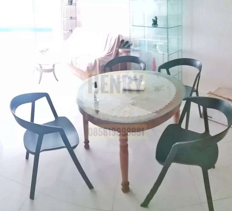 TAMAN ANGGREK CONDOMINIUM 2+1 BR Sdh Renovasi City View dan Taman