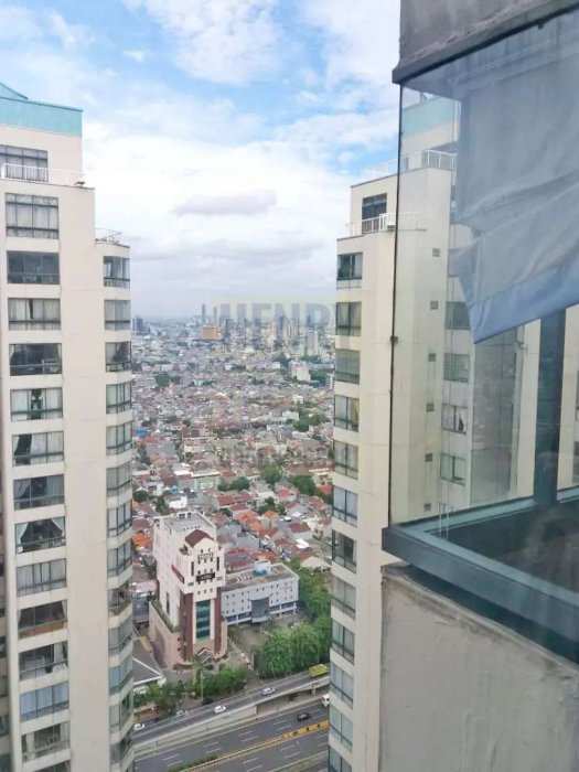 TAMAN ANGGREK CONDOMINIUM HARGA MURAH 2+1BR High Floor City View
