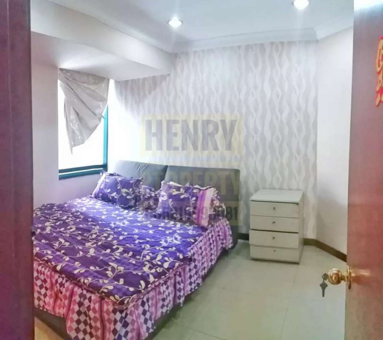 TAMAN ANGGREK CONDOMINIUM HARGA MURAH 2+1BR High Floor City View