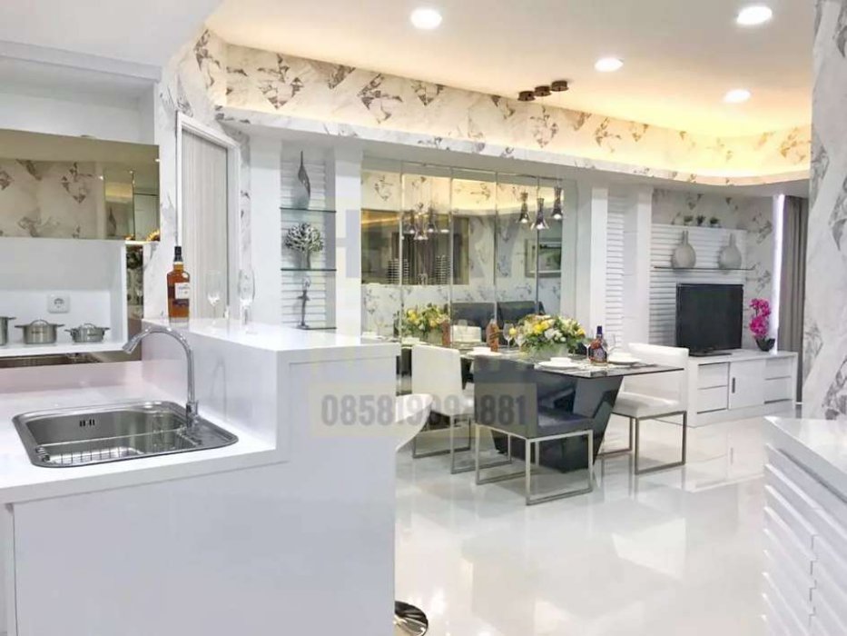 TAMAN ANGGREK CONDOMINIUM Brand New Unit 2+1 BR Full Furnish Mid Fl