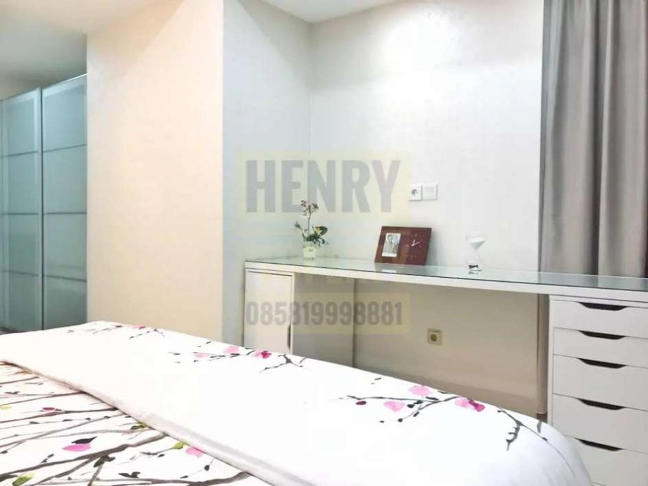 TAMAN ANGGREK CONDOMINIUM Brand New Unit 2+1 BR Full Furnish Mid Fl