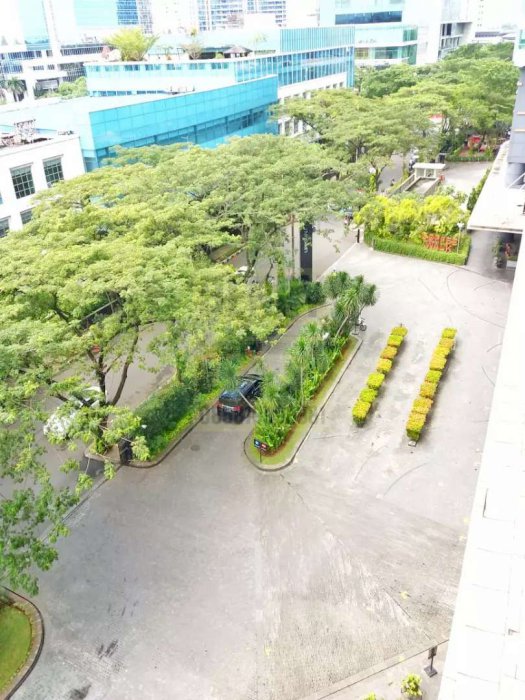 ST. MORITZ JUAL RUGI RP 1 MILYAR 3+1 BR Best View JARANG ADA