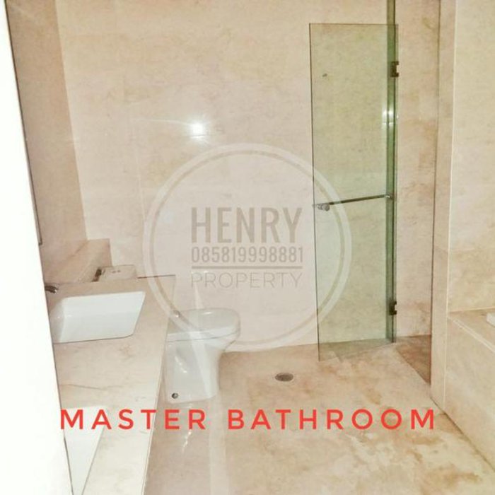 HARGA TERMURAH HANYA RP 4.1M Luas 155m2, 3+1BR Low Floor City View di Ciputra