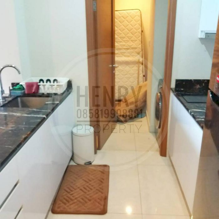 Taman Anggrek Residence 2 and 1 bedrooms Low Floor City View