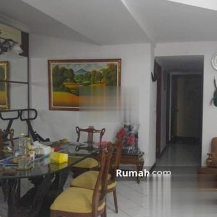 Taman Anggrek Condominium