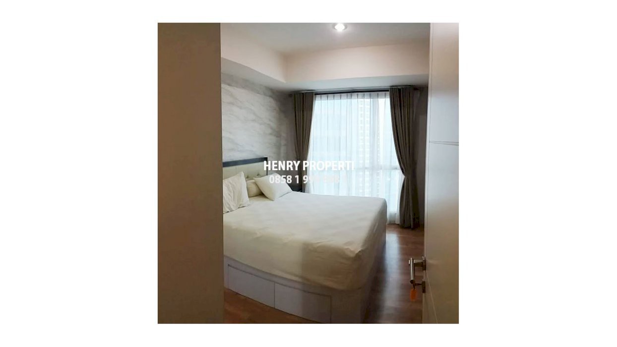 CASA GRANDE RESIDENCE Dijual Cepat 2 Kamar Lantai Tinggi View Pool