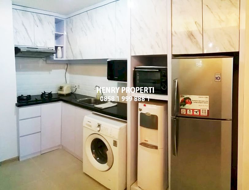 CASA GRANDE RESIDENCE Dijual Cepat 2 Kamar Lantai Tinggi View Pool