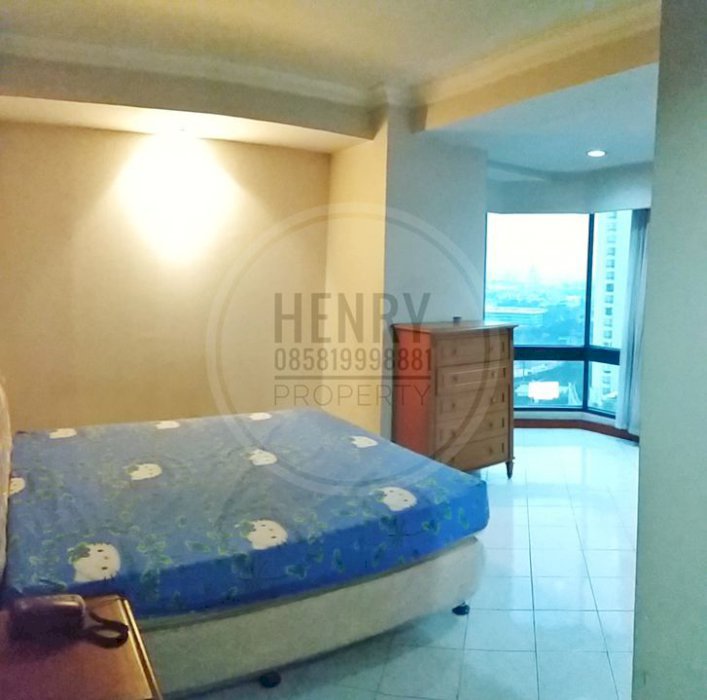 Taman Anggrek Condominium 3+1BR Furnish Mid Floor Best City View