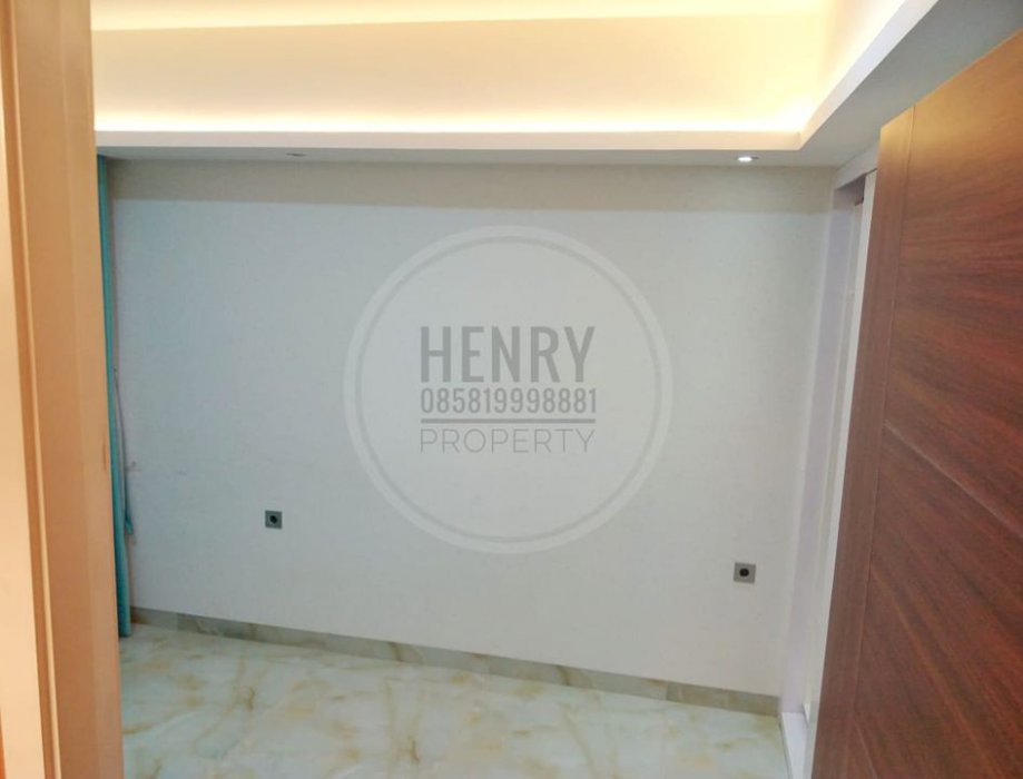 TAMAN ANGGREK CONDOMINIUM a Unit for Living and Hang Out on Dancing