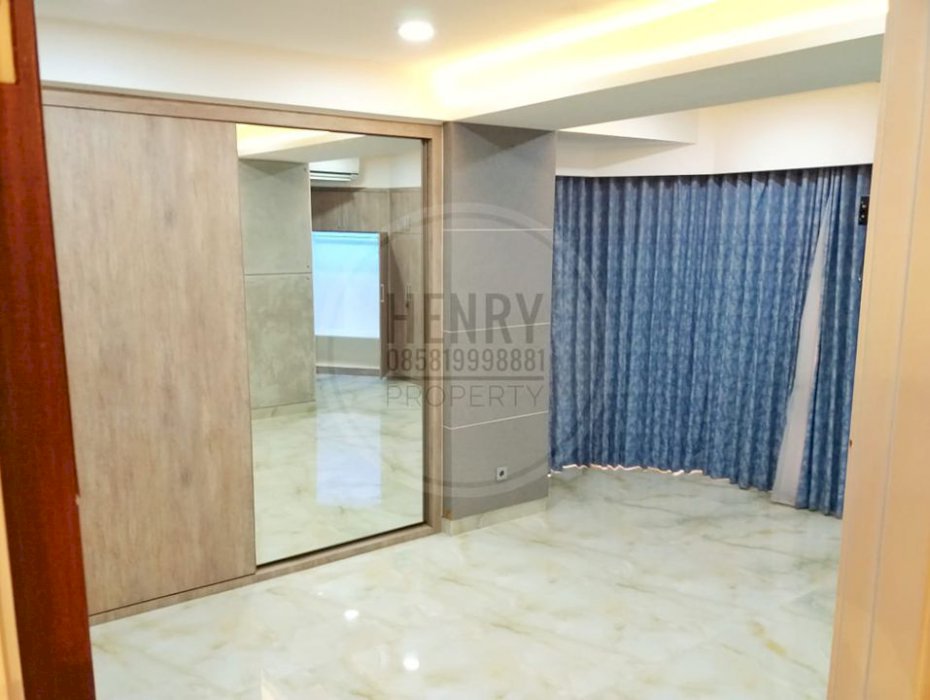 TAMAN ANGGREK CONDOMINIUM a Unit for Living and Hang Out on Dancing