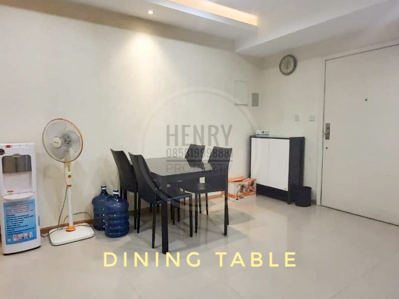 CASA GRANDE RESIDENCE Dijual Cepat Unit 2BR yang Bagus Sekali Pool