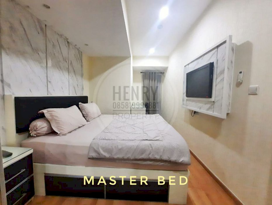 CASA GRANDE RESIDENCE Dijual Cepat Unit 2BR yang Bagus Sekali Pool