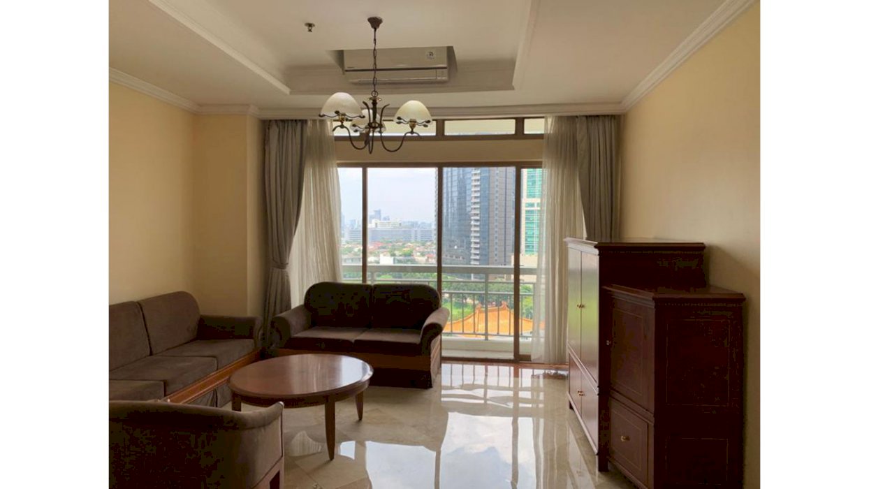 SOMERSET GRAND CITRA For Sale 2BR and 1 Study Room Mid Floor Furnish