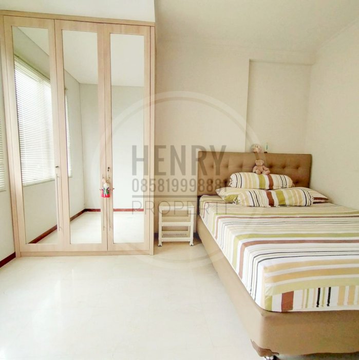 JUAL TERMURAH 2BR Royal Mediterania Full Furnish Mid Floor JARANG ADA