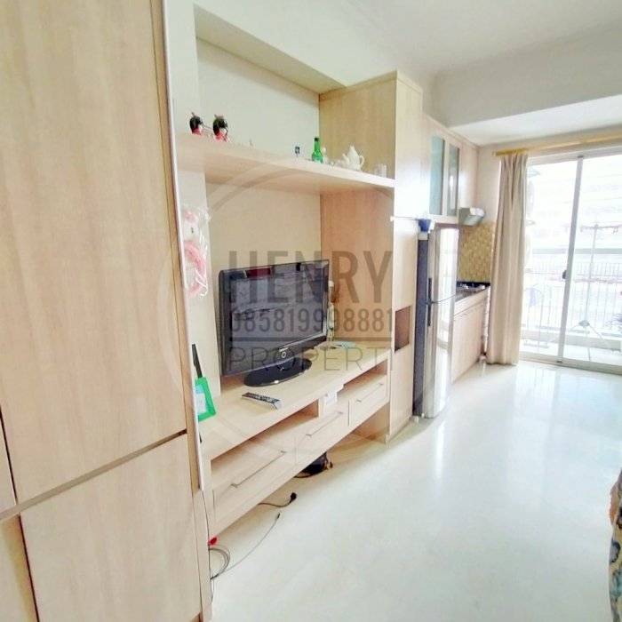 JUAL TERMURAH 2BR Royal Mediterania Full Furnish Mid Floor JARANG ADA