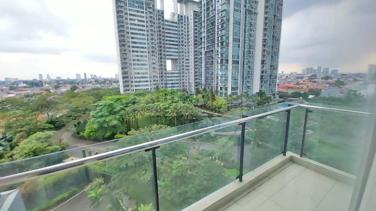 Essence Dharmawangsa FOR SALE BEST PRICE is Only Rp 4.6 M for 3+1BR