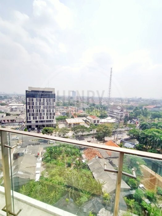 DIJUAL CEPAT Harga Spesial 2+1BR Apartment Windsor Mid Fl City View