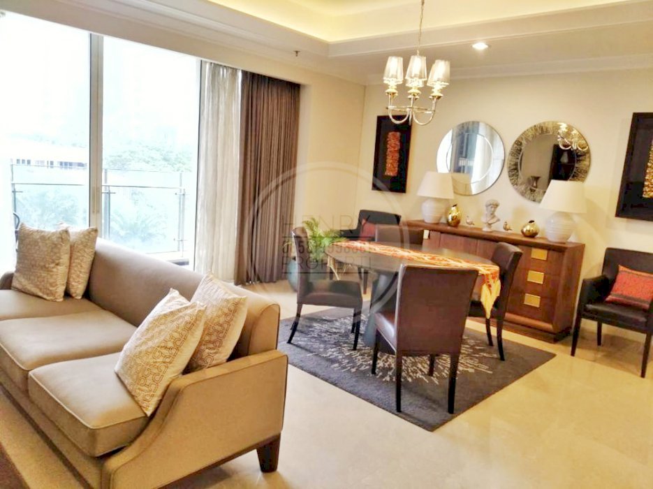 Pondok Indah Residence For Rent 3BR Full Furnish Private Lift Low Fl