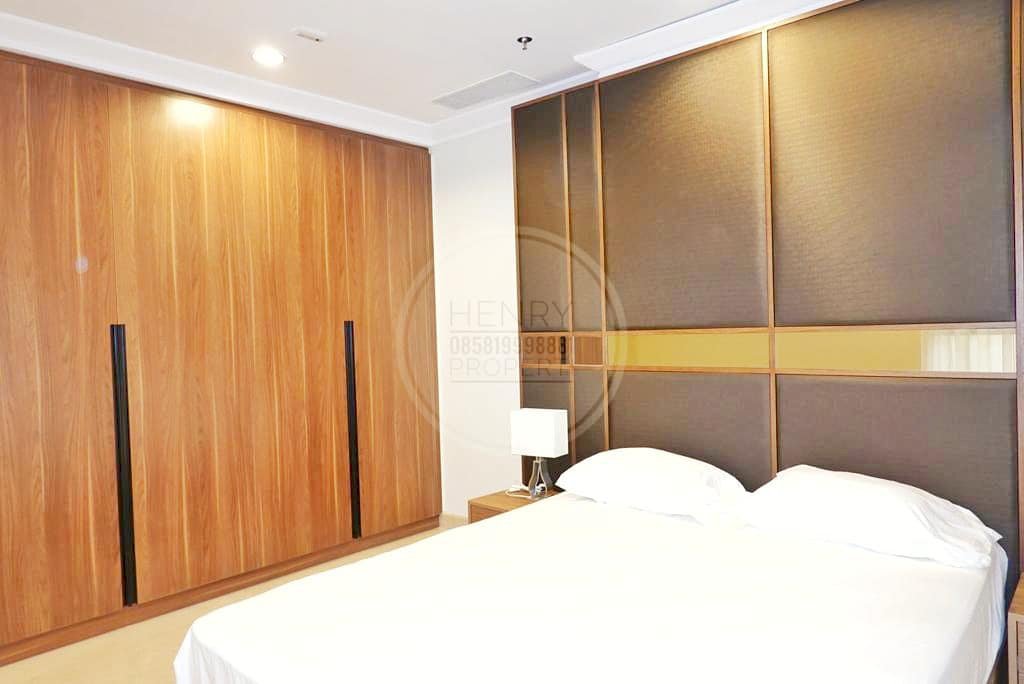 FOR RENT 3+1BR at PONDOK INDAH RESIDENCE Best Unit Ever High Fl City