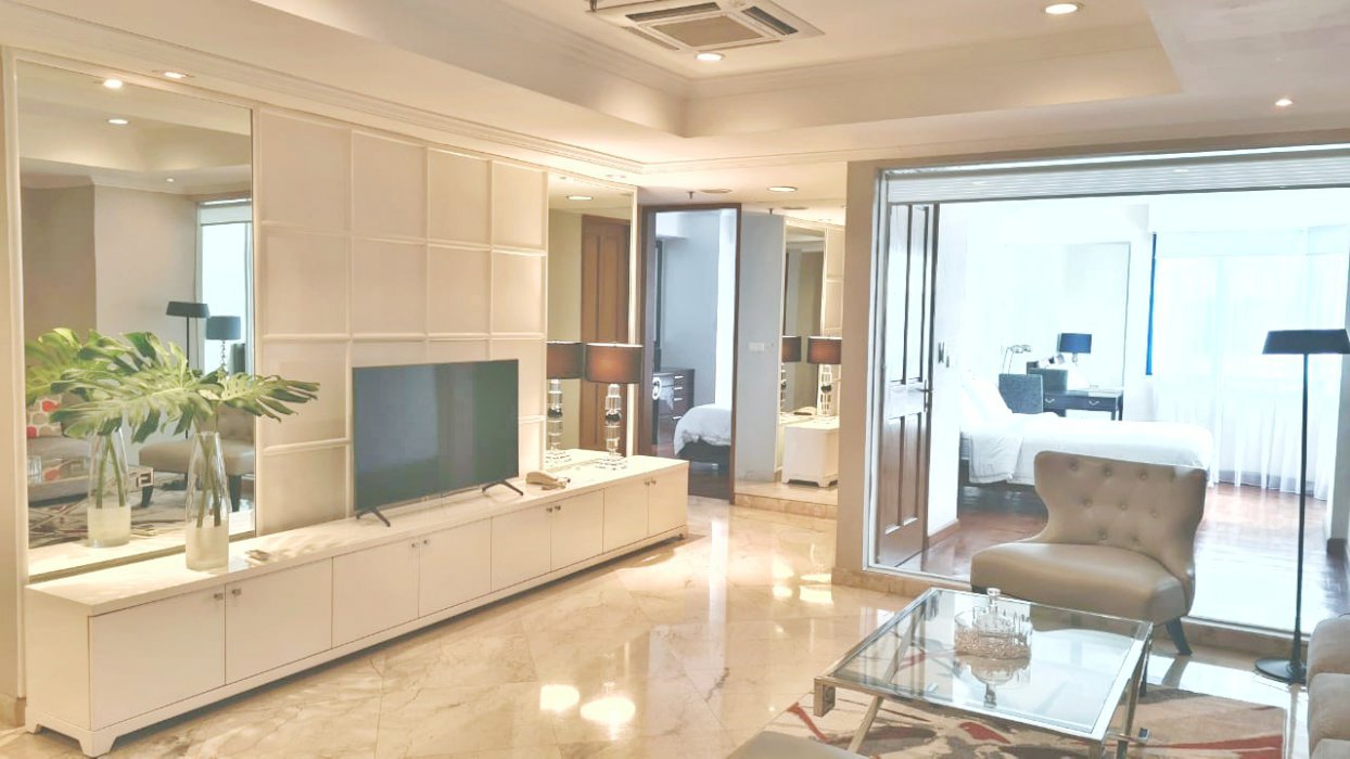 Park Royale Executive For Rent 2BR Just Renovated New Furnish Low Fl