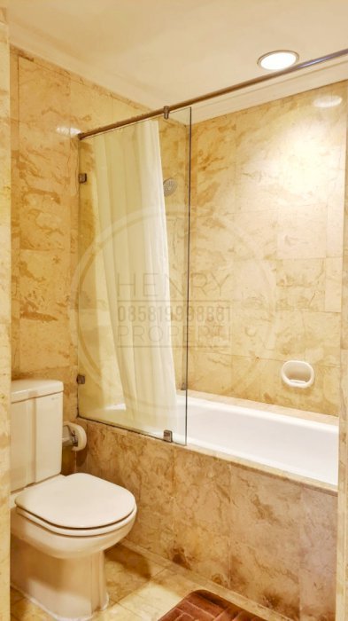Park Royale Executive For Rent 2BR Just Renovated New Furnish Low Fl