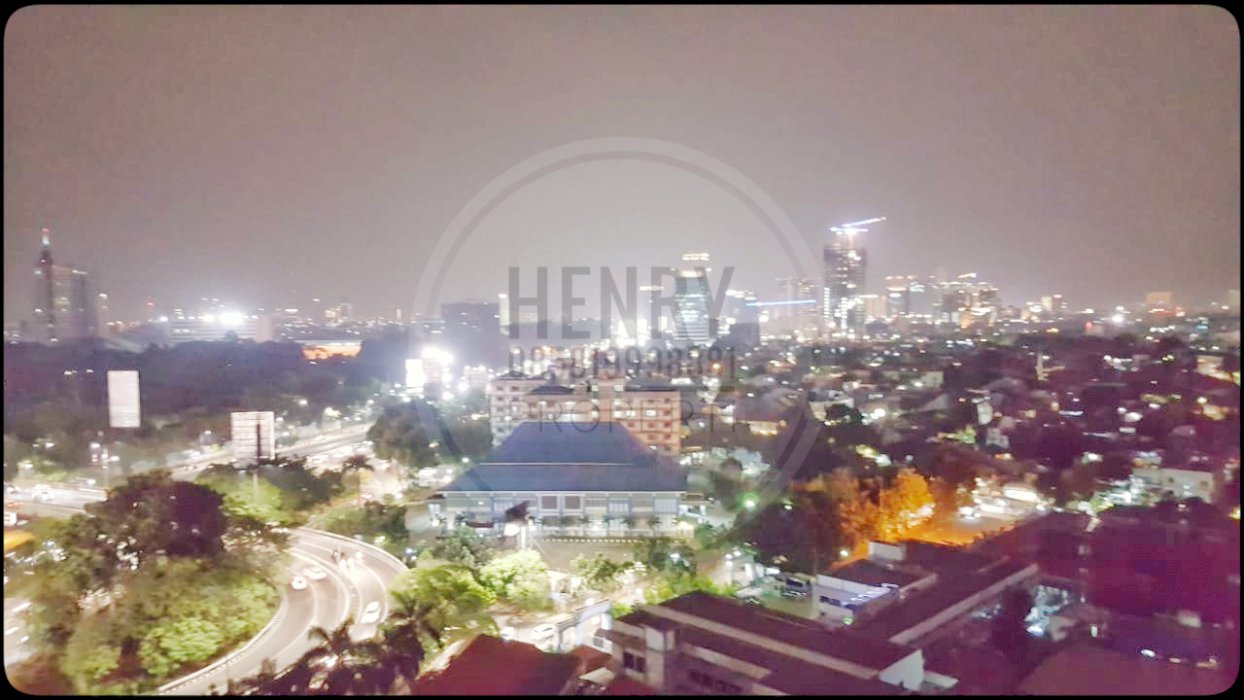 Dijual Cepat Unit 2+1BR Full Renovasi dan Furnish Baru Semua Mid Fl