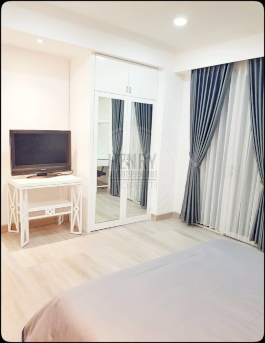 Dijual Cepat Unit 2+1BR Full Renovasi dan Furnish Baru Semua Mid Fl