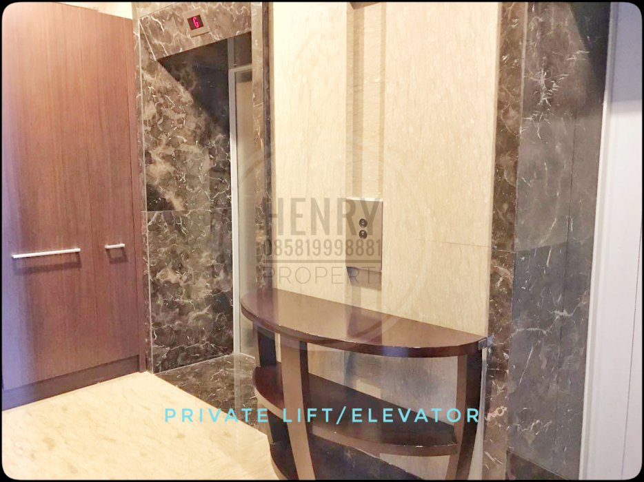 FOR SALEÂ  Sudah Sertifikat bisa KPA unit 4+1 BR di Apt. Residence 8