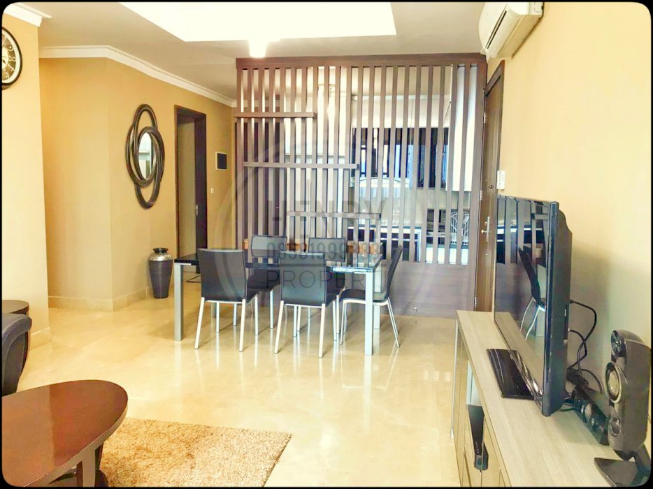 FOR SALEÂ  Sudah Sertifikat bisa KPA unit 4+1 BR di Apt. Residence 8