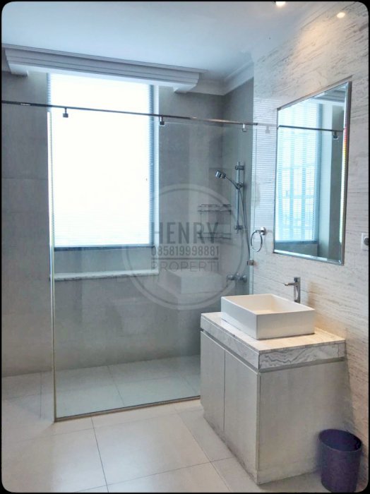 FOR RentÂ  4+1BR Full Furnish Mid Fl. Double Glass Window Pool View