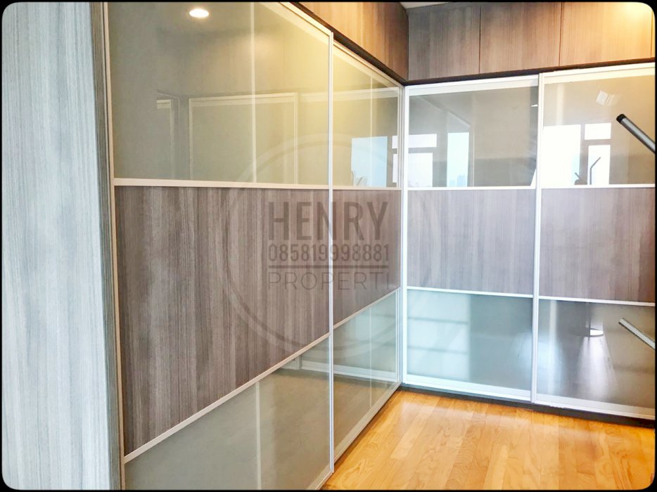 FOR RentÂ  4+1BR Full Furnish Mid Fl. Double Glass Window Pool View