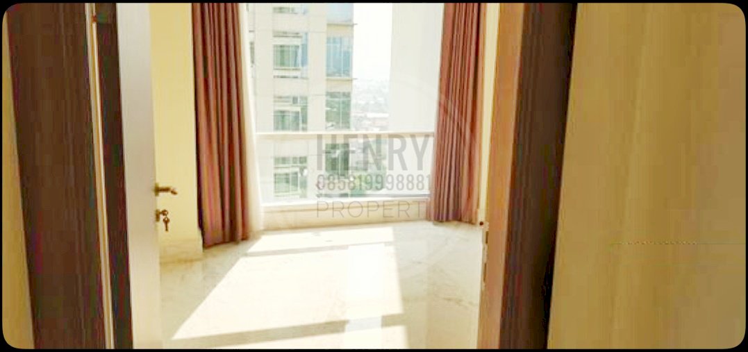FOR SALE 2+1BR 195m2 Low Floor Semi Furnish Pool View BEST PRICE EVER