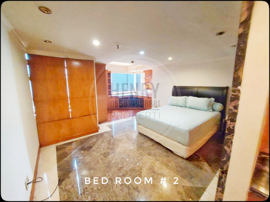 BEAUTY EVER 4+1 BR Full Furnish with Full Marble Mid Floor at TA CONDO