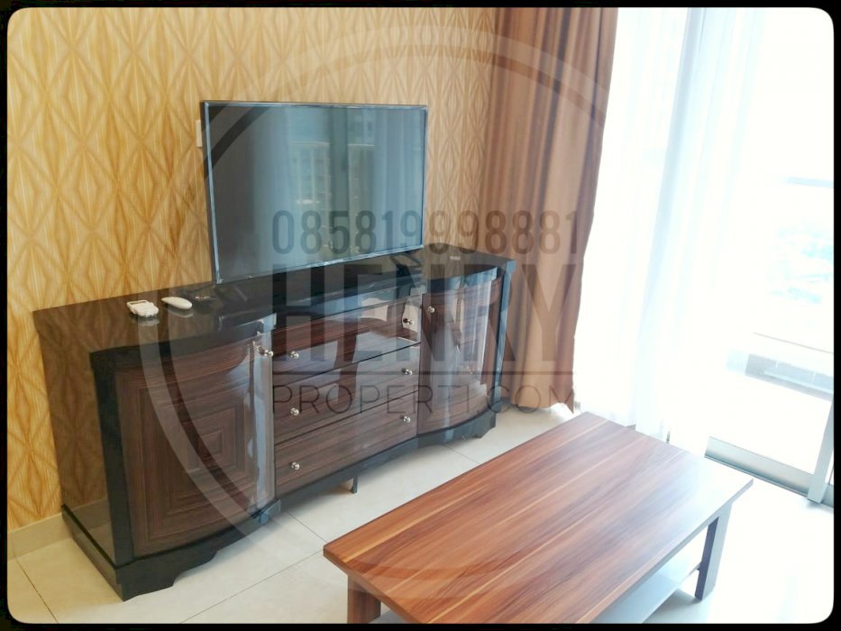 Dijual Cepat 2+1BR Full Furnish Pool View Mid Floor Taman Anggrek Res