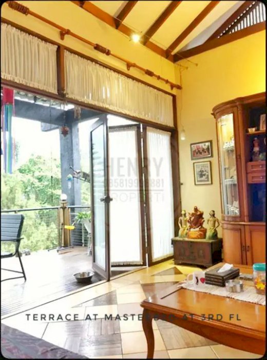 Villa Cantik Best View BEST PRICE & VIEW di Dago Pakar Bandung Jabar